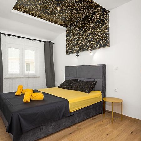 Luxury Apartments Lotus&Lovor Pula Exterior foto