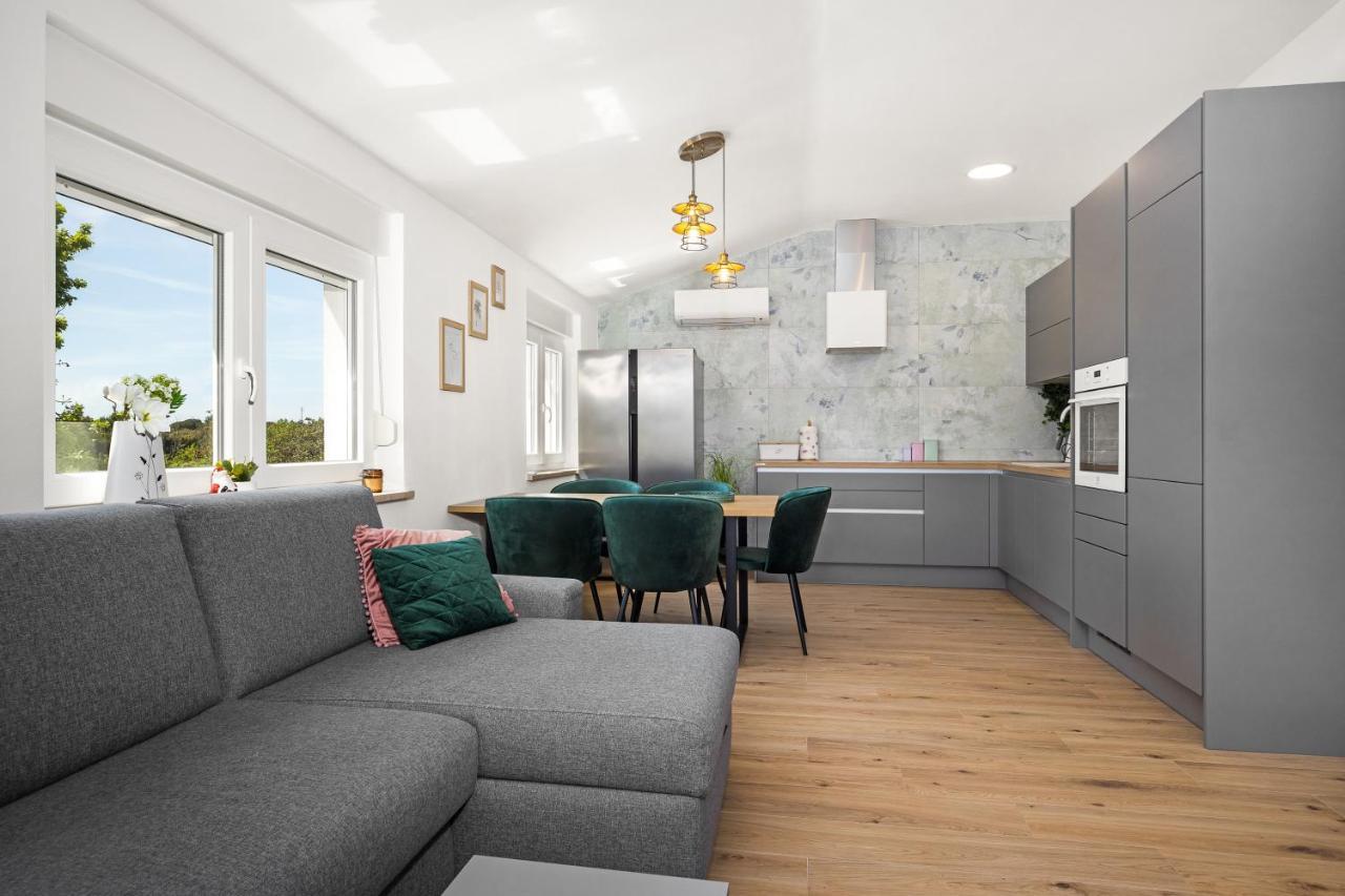 Luxury Apartments Lotus&Lovor Pula Exterior foto