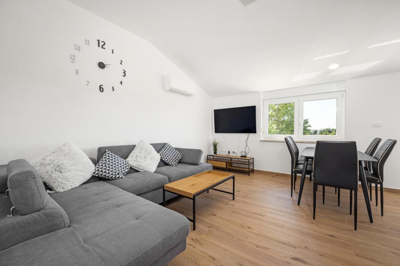 Luxury Apartments Lotus&Lovor Pula Exterior foto