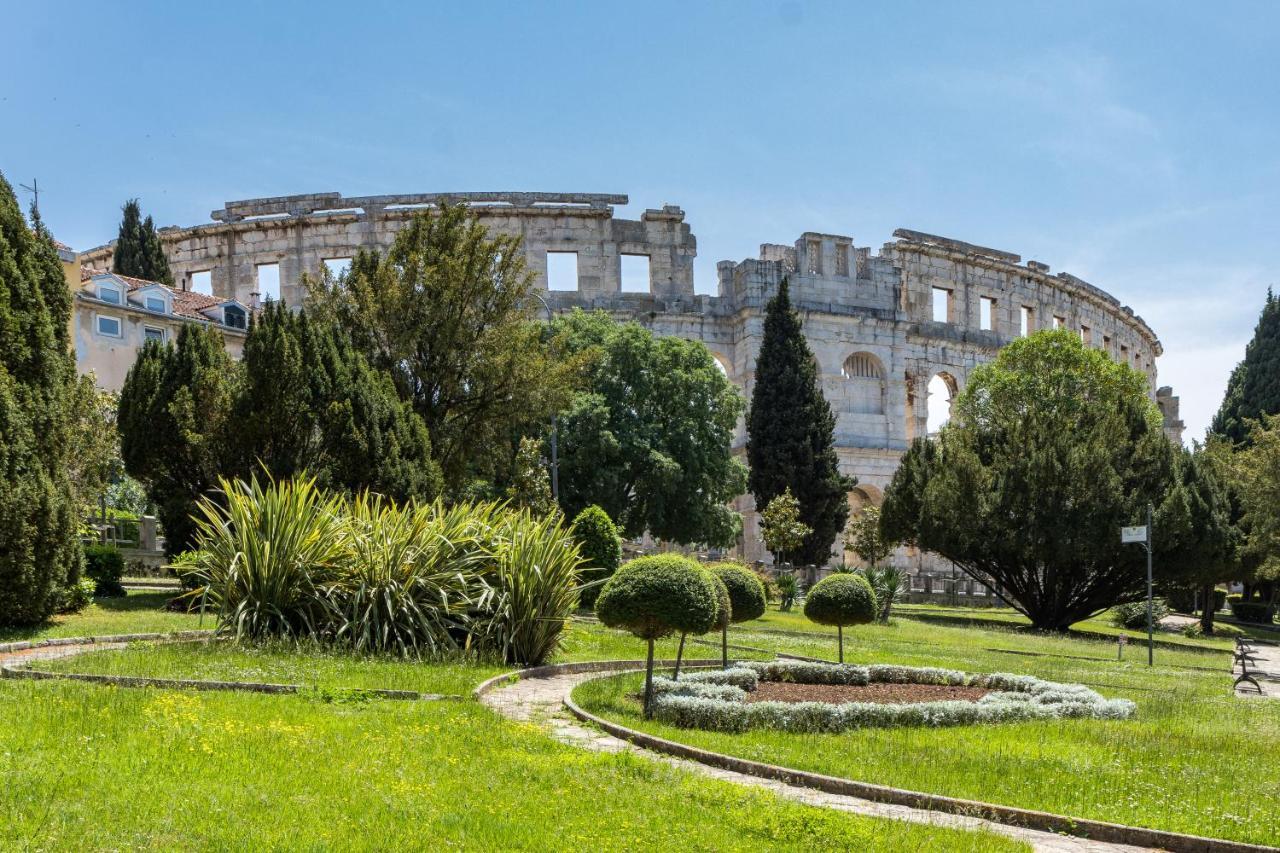 Luxury Apartments Lotus&Lovor Pula Exterior foto